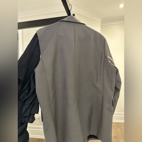 Stylish grey oversized blazer - Picture 4 of 4